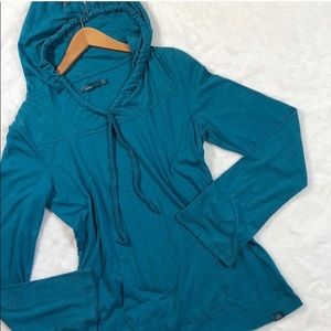 Parna hooded pull over